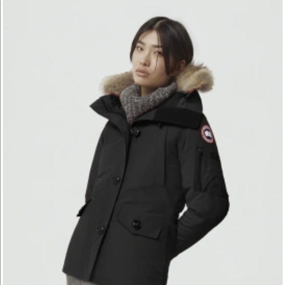 Canada Goose Jackets & Blazers - Canada Goose Women’s Fur Hooded Jacket